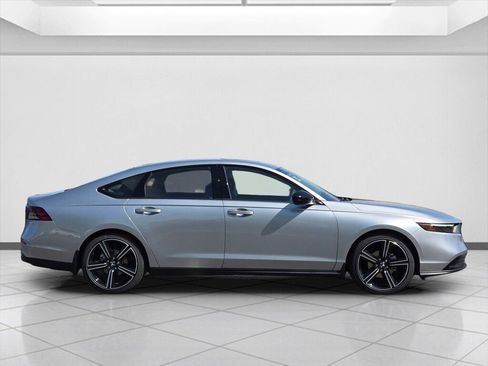 New 2026 Honda Accord SE image 3