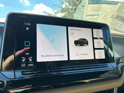 New 2026 Volkswagen Atlas Cross Sport SE image 29