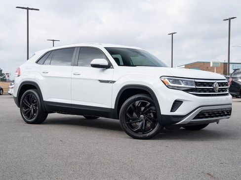 Used 2023 Volkswagen Atlas Cross Sport SE image 8