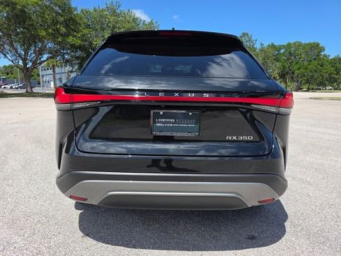 Used 2025 Lexus RX 350 Premium w/ Accessory Package (Z1) FWD image 4