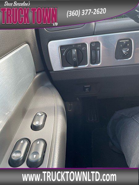 Used 2002 Ford Thunderbird RWD image 11