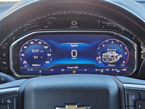 Used 2024 Chevrolet Silverado 2500 LT image 16