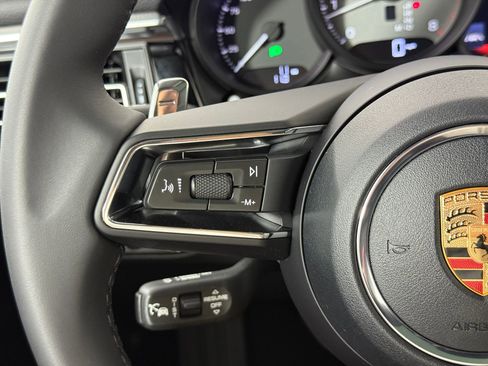 New 2026 Porsche Macan S image 19