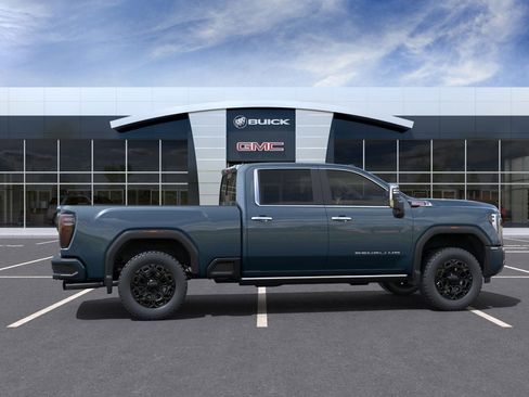 New 2025 GMC Sierra 2500 Denali w/ Denali Reserve Package image 5