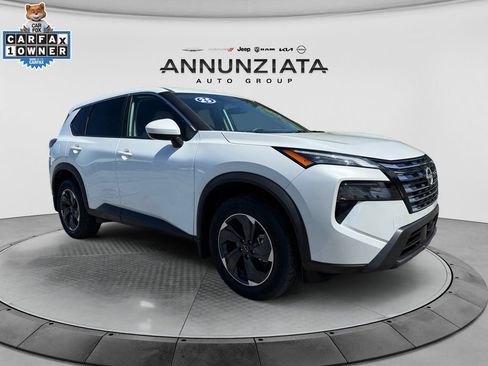 Certified 2025 Nissan Rogue SV AWD/4WD image 7