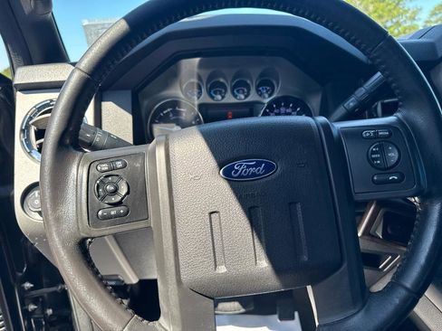 Used 2015 Ford F250 Lariat w/ Lariat Ultimate Package AWD/4WD image 17