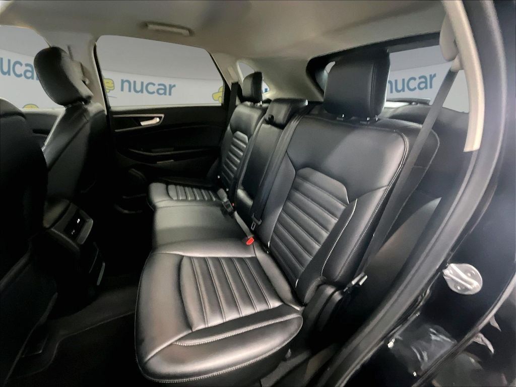 Used 2024 Ford Edge SEL AWD/4WD image 15