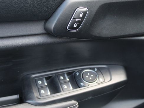 Used 2024 Ford Ranger XLT w/ Technology Package AWD/4WD image 25