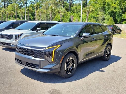 New 2026 Kia Sportage EX FWD image 3