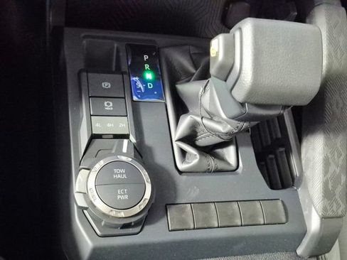 New 2026 Toyota Tacoma SR5 AWD/4WD image 19