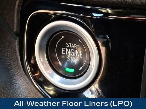 Used 2024 GMC Sierra 2500 SLE image 30