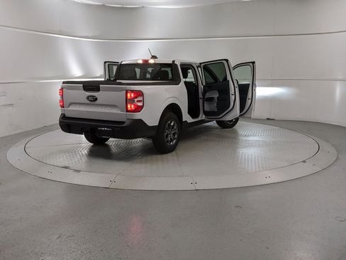 New 2026 Ford Maverick XLT image 9