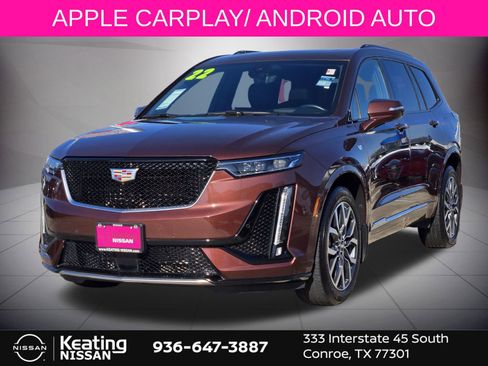 Used 2022 Cadillac XT6 Sport w/ Technology Package image 8