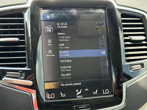 Used 2022 Volvo XC90 T6 Momentum w/ Advanced Package AWD/4WD image 12