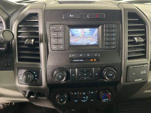 Used 2020 Ford F250 XL w/ Power Equipment Group image 24