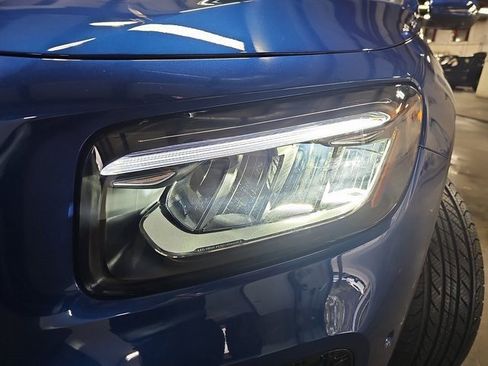 New 2026 Mercedes-Benz GLB 250 image 32