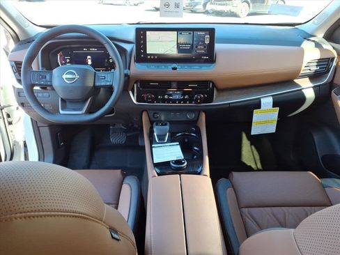 New 2026 Nissan Rogue Platinum w/ Platinum Premium Package image 7