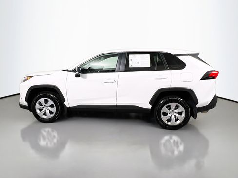 Used 2025 Toyota RAV4 LE image 9