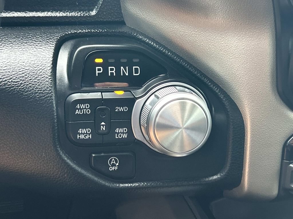 Used 2021 RAM 1500 Laramie AWD/4WD image 39