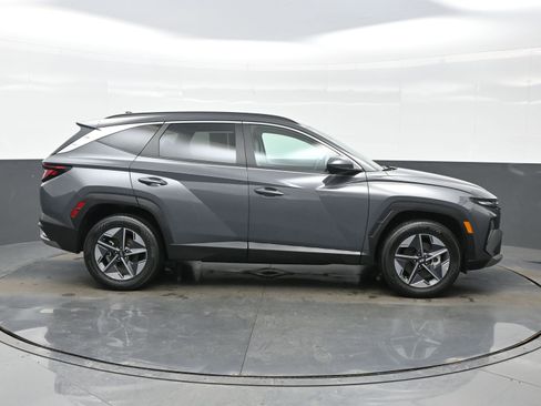 Certified 2025 Hyundai Tucson SEL image 7