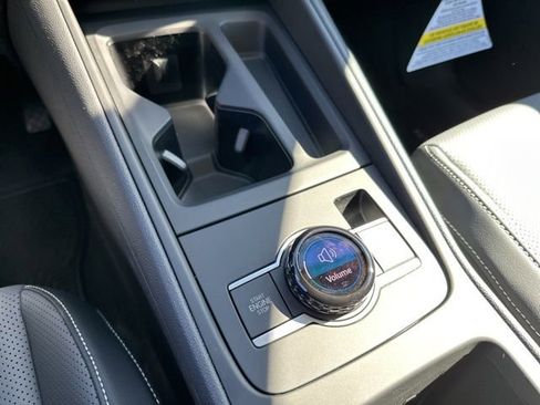 New 2026 Volkswagen Tiguan SE AWD/4WD image 22