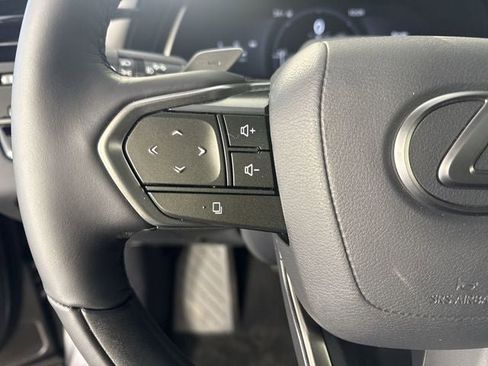 New 2026 Lexus RX 450h AWD image 11