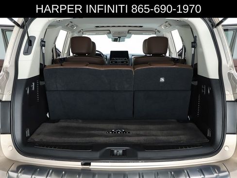 Used 2024 INFINITI QX80 Premium Select w/ Cargo Package image 31