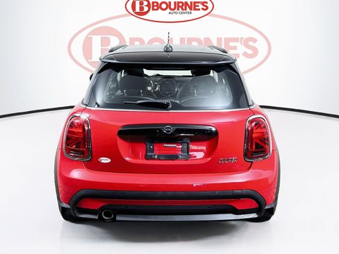 Used 2022 MINI Cooper 2-Door Hardtop FWD image 10