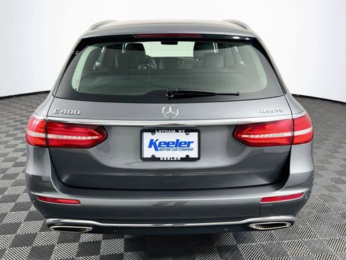 Used 2017 Mercedes-Benz E 400 4MATIC Wagon image 5