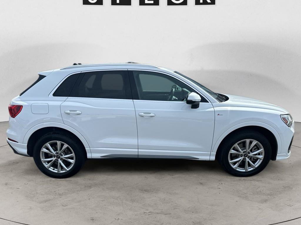 Used 2025 Audi Q3 2.0T Premium AWD/4WD image 6