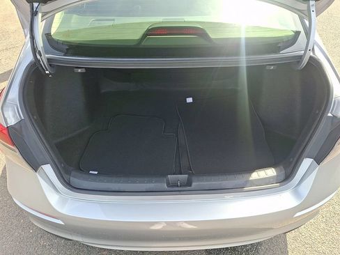 Used 2022 Honda Civic EX image 28