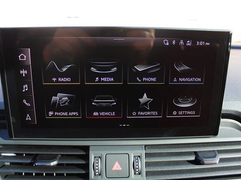 Used 2024 Audi SQ5 Premium Plus w/ Premium Plus Package AWD/4WD image 11