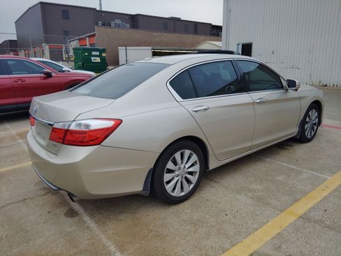 Used 2014 Honda Accord EX-L image 7