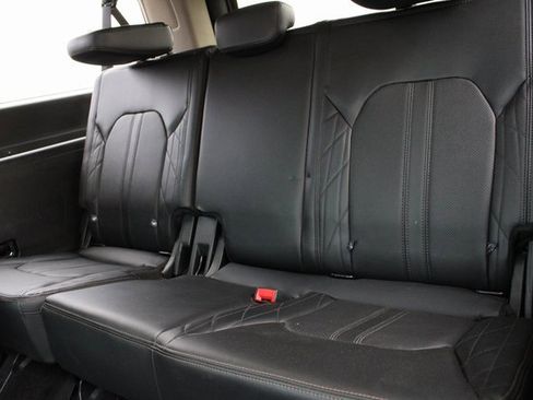 Used 2018 Ford Expedition Max Platinum image 22