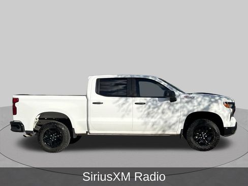 Used 2023 Chevrolet Silverado 1500 Custom Trail Boss AWD/4WD image 7