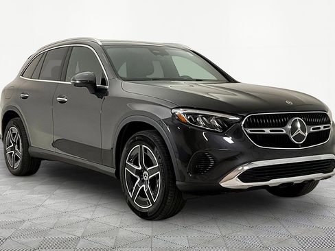 Certified 2026 Mercedes-Benz GLC 300 4MATIC image 3