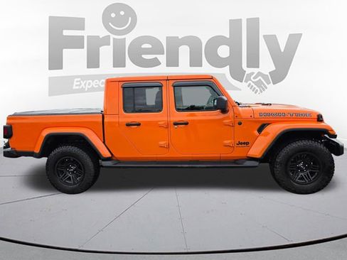 Used 2025 Jeep Gladiator Sport AWD/4WD image 4
