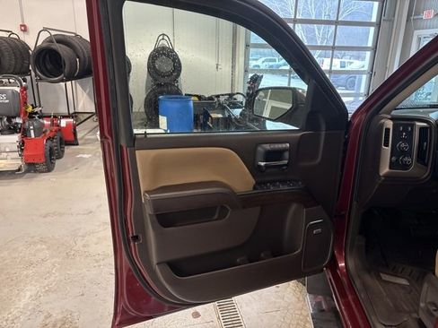 Used 2017 GMC Sierra 1500 Denali image 10