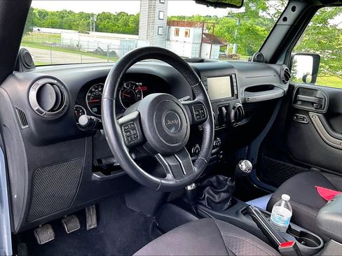 Used 2014 Jeep Wrangler Sport w/ Quick Order Package 23S AWD/4WD image 5