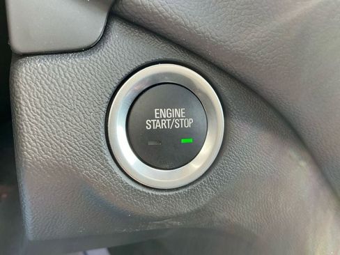 Used 2024 Chevrolet Equinox LT w/ LPO, Floor Liner Package FWD image 21