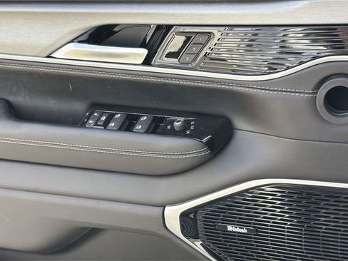 New 2026 Jeep Grand Wagoneer Limited w/ Premium Group II AWD/4WD image 30