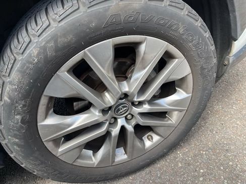 Used 2019 Toyota RAV4 Limited w/ Cold Weather Package AWD/4WD image 8