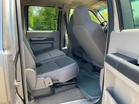 Used 2010 Ford F250 XLT AWD/4WD image 18