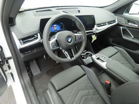 New 2026 BMW X1 xDrive28i w/ Technology Package image 9