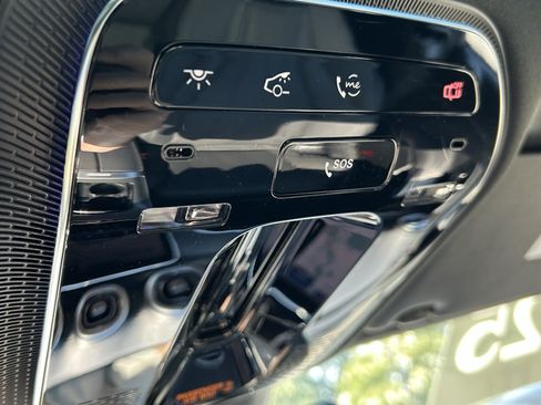 Certified 2025 Mercedes-Benz CLE 300 4MATIC Coupe image 34