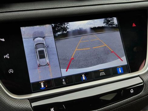Certified 2024 Cadillac XT5 Premium Luxury w/ Technology Package AWD/4WD image 7