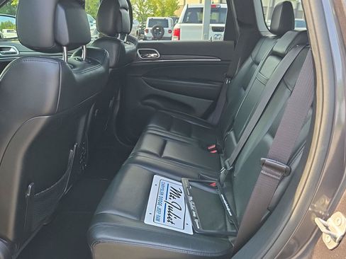 Used 2020 Jeep Grand Cherokee Limited w/ Luxury Group II RWD image 14