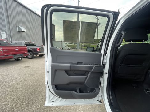 Used 2024 Ford F150 STX AWD/4WD image 29