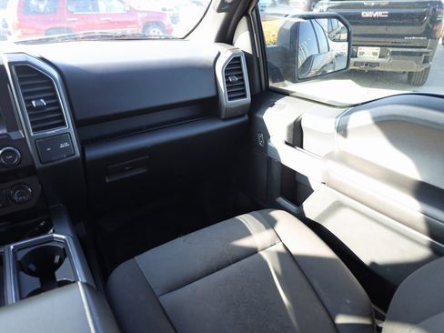 Used 2018 Ford F150 XLT w/ Equipment Group 302A Luxury image 20