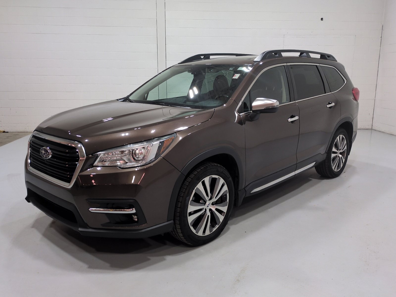 Used 2019 Subaru Ascent Touring w/ Popular Package #2 AWD/4WD image 7